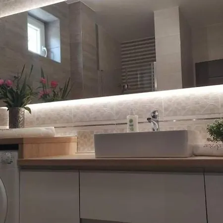 Barka Apartment