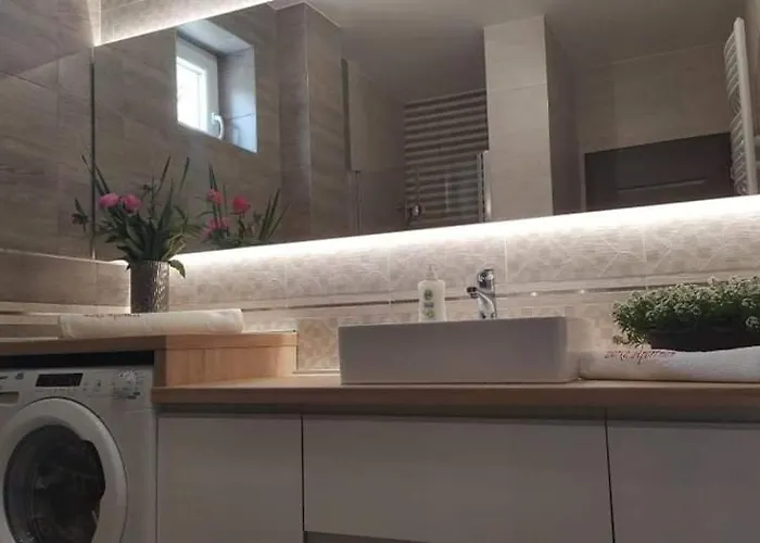Barka Apartment